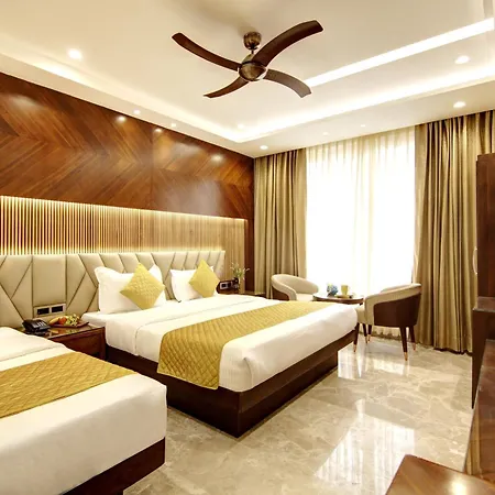 The Vanson Pride Delhi New Delhi Exterior photo